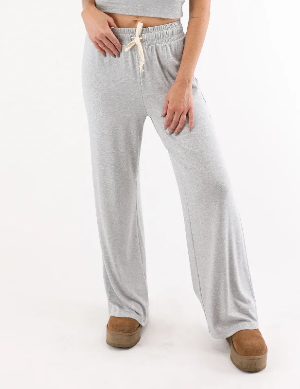 Relaxed Straight Leg: Heather Grey