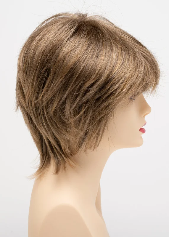 Frosted | A light brown at the roots with wheat blonde tips for that summer blonde look