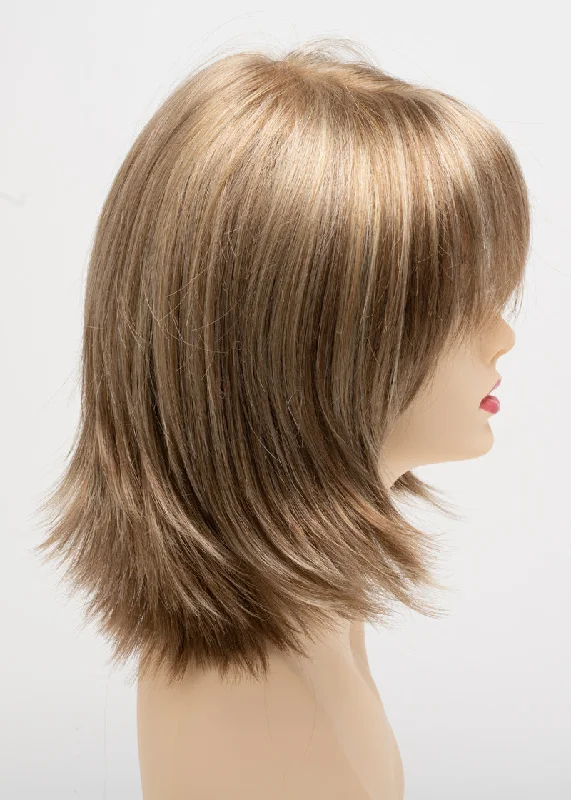Dark Blonde | A warm honey blonde with soft low-lights and gentle high-lights blended in