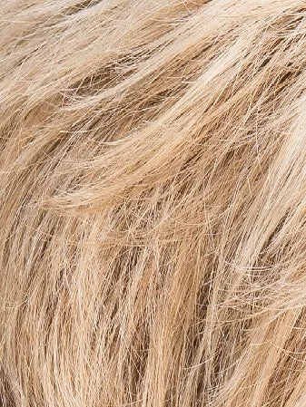 CHAMPAGNE R | Light Beige Blonde,  Medium Honey Blonde, and Platinum Blonde blend with Dark Roots