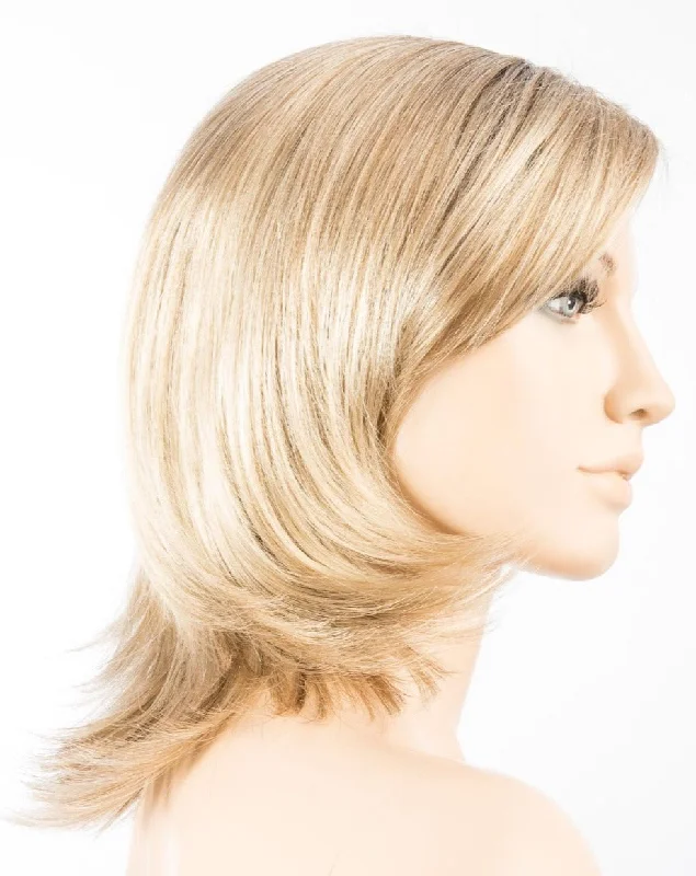 Bahama Beige Shaded | Medium Honey Blonde, Light Ash Blonde, and Lightest Reddish Brown blend