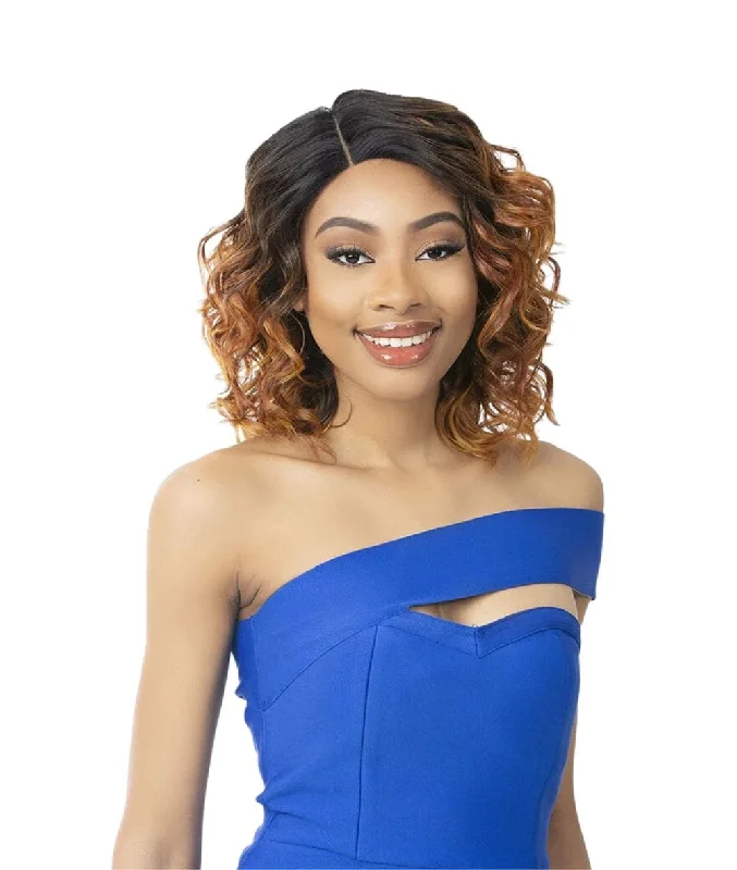 Wear & Go Glueless Wigs for Low-Maintenance Styles-Natural-Looking No Lace Wigs--Nutique Best Friend Forever Lace wig- Riverly Wear & Go Glueless Wigs for Low-Maintenance Styles-Natural-Looking No Lace Wigs--Nutique Best Friend Forever Lace wig- Riverly