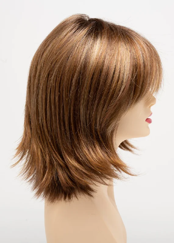 Creamed Coffee | Sable brown roots with chocolate brown blended with warm cinnamon and blonde latte