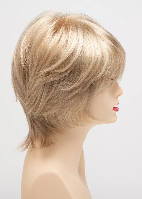 Medium Blonde | A soft golden blonde highlighted with bubbly champagne blonde