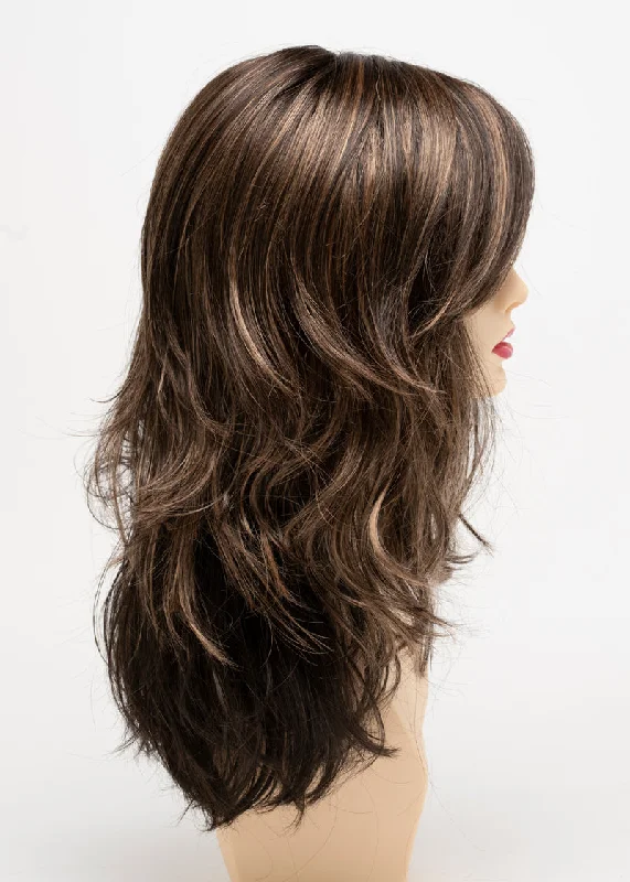 Amaretto & Cream | Sable brown roots with sable brown complimented with honey blonde highlights
