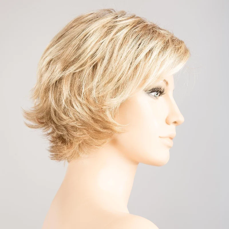 CHAMPAGNE ROOTED | Light Beige Blonde,  Medium Honey Blonde, and Platinum Blonde blend with Dark Roots