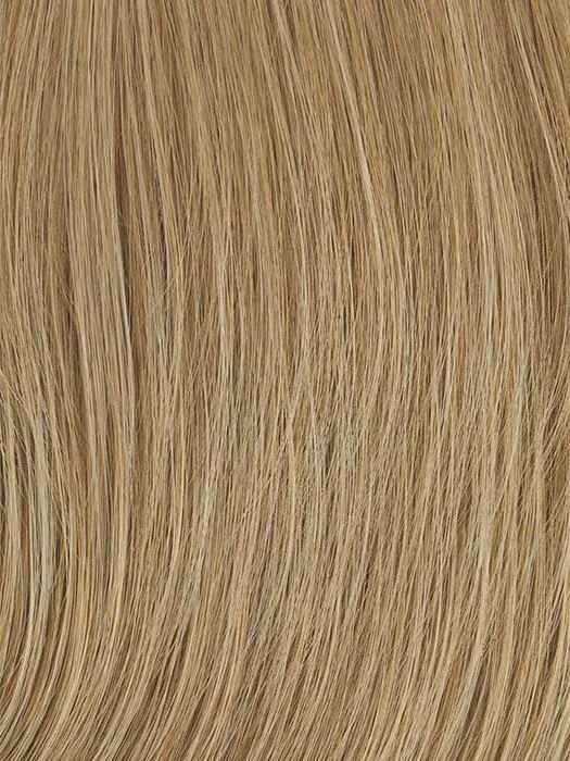 RL13/88 | Golden Pecan | Neutral Medium Blonde With Pale Honey Blonde Highlights