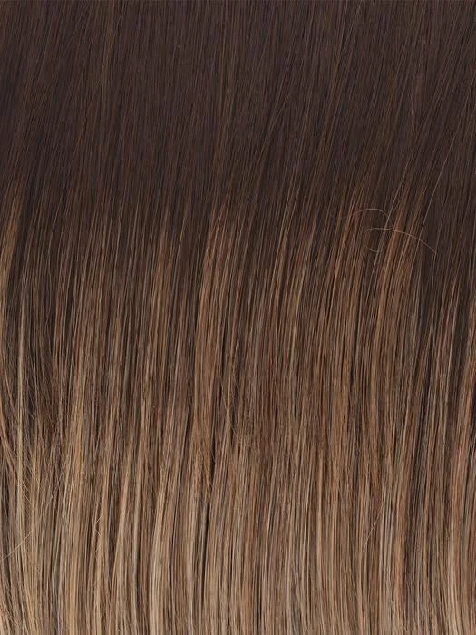 SS12/22 | Cappuccino | Light Golden Brown with Cool Blonde highlights all over, Dark Brown roots
