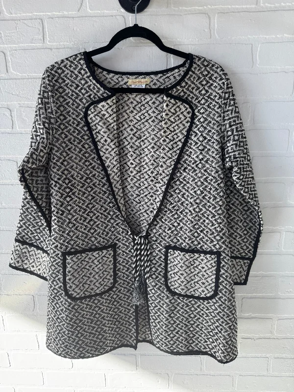 Blazer By Sweet Magnolia In Black & Cream, Size: S