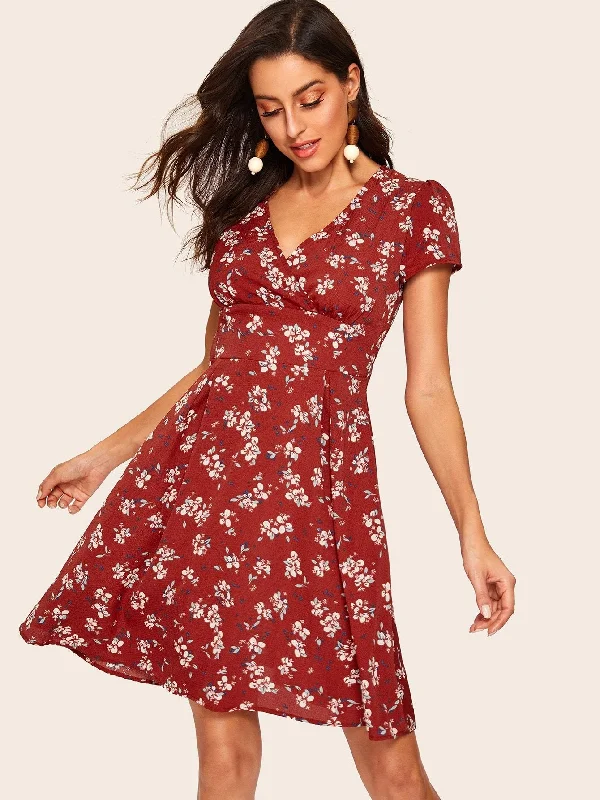 60s V Neck Ditsy Floral Fit & Flare Dress