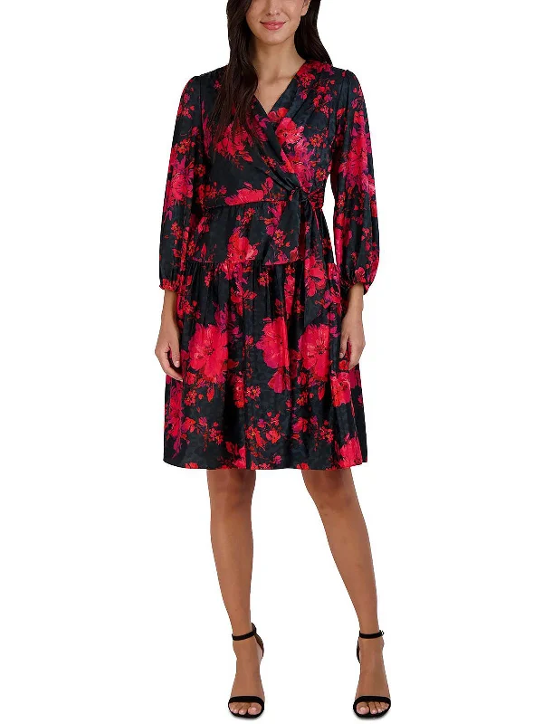 Petites Womens Floral Midi Cocktail and Party Dress