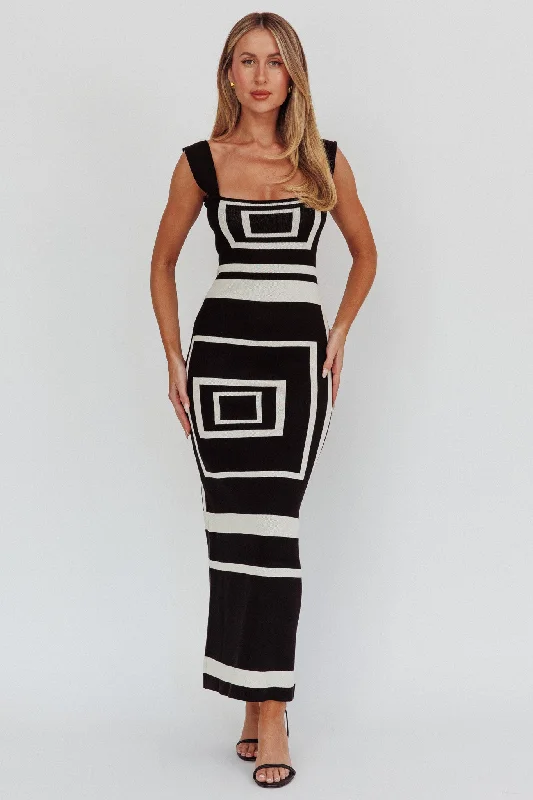 Stargazing Square Print Knit Maxi Dress Black