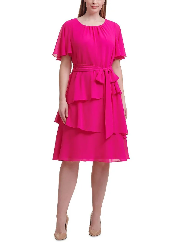 Plus Womens Tiered Knee-Length Cocktail and Party Dress