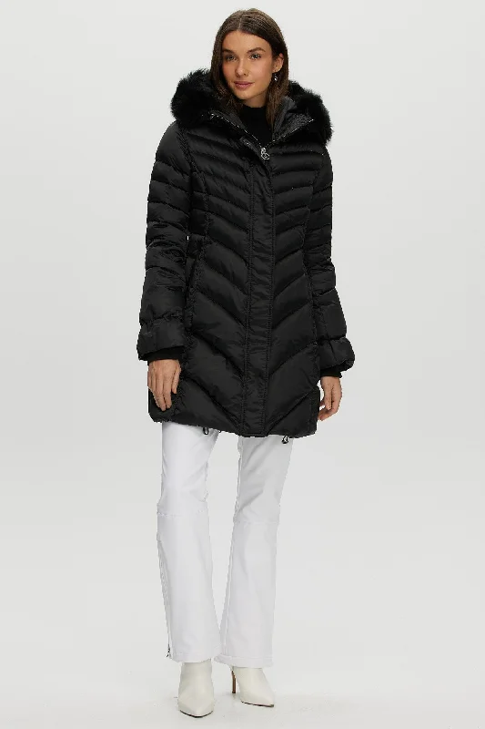 Après-Ski Jacket with Detachable Toscana Shearling Lamb Hood Trim