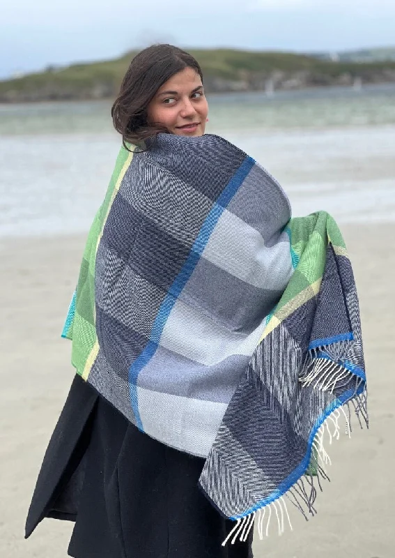 Mcnutt Pashmina Wrap | Navy & Smoke