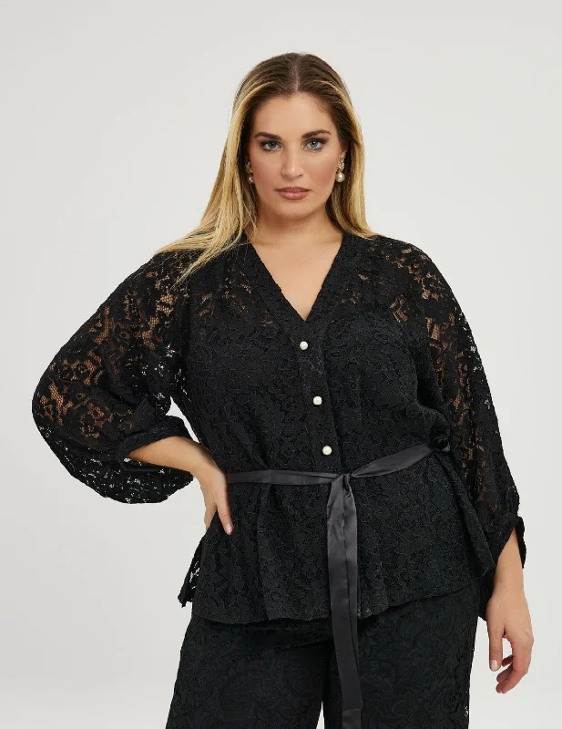 prachtige kanten blouse