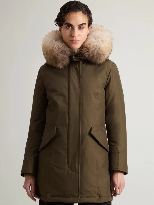 Parka Arctic con Cappuccio in Raccoon Verde