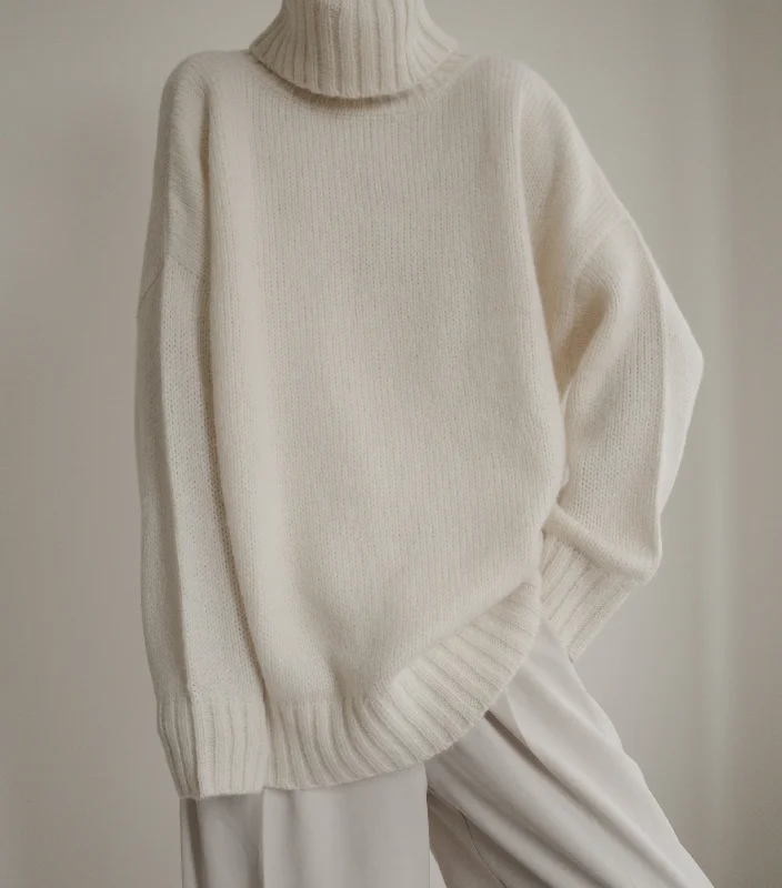 Alpaca Cocoon Turtleneck