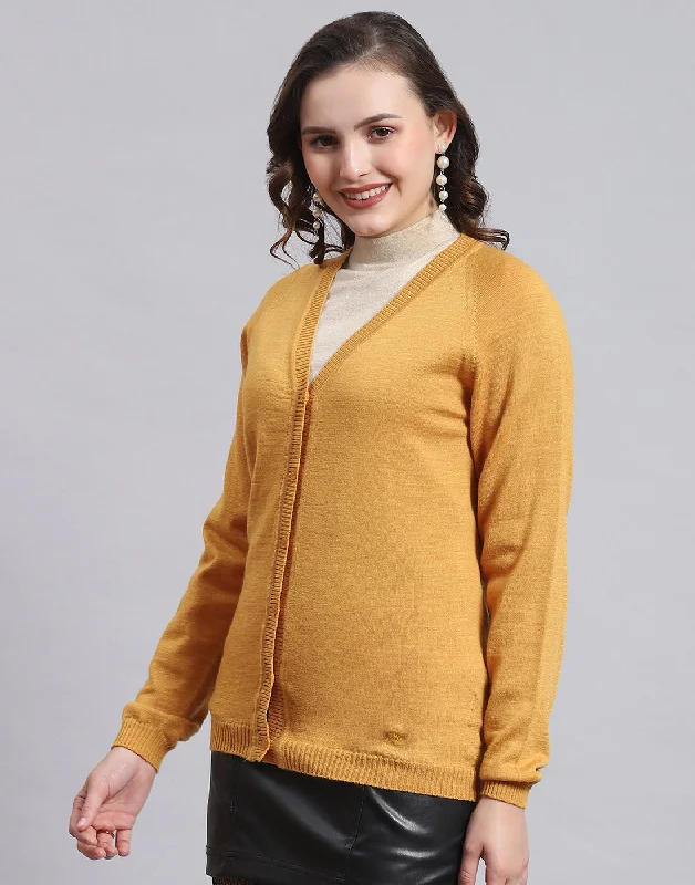 Women Mustard Solid V Neck Full Sleeve Sweater