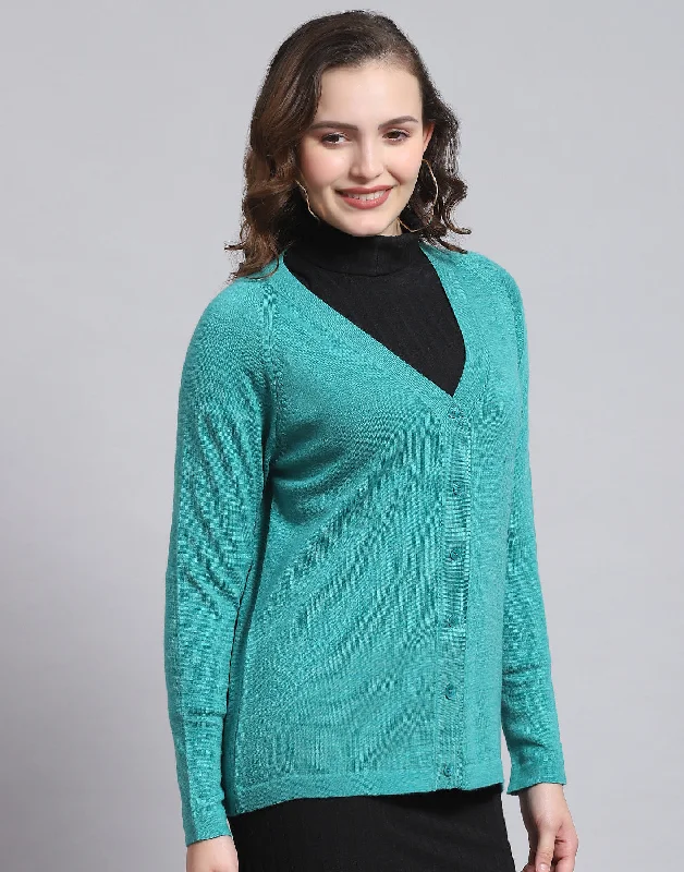 Women Turquoise Blue Solid V Neck Full Sleeve Sweater