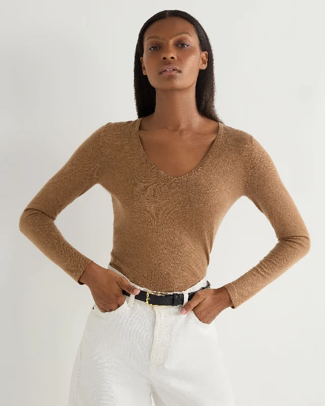 Women's Imogen Superfine Cashmere V Neck Sweater Dark Camel Brown