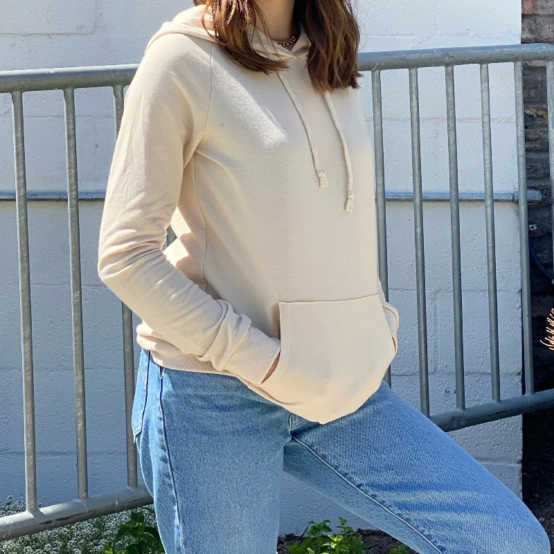 Lightweight Hoodie With Pocket Cream