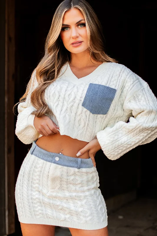 Definitely Not Average Denim Contrast Sweater Knit Two-Piece Set (Off White)