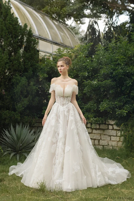 Princess Ball Gown Wedding Dress (#LESSIE)