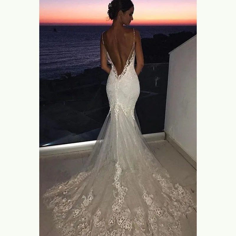 Wedding Dresses Lace Open Back Spaghetti Straps Appliqued  Bridal Gowns