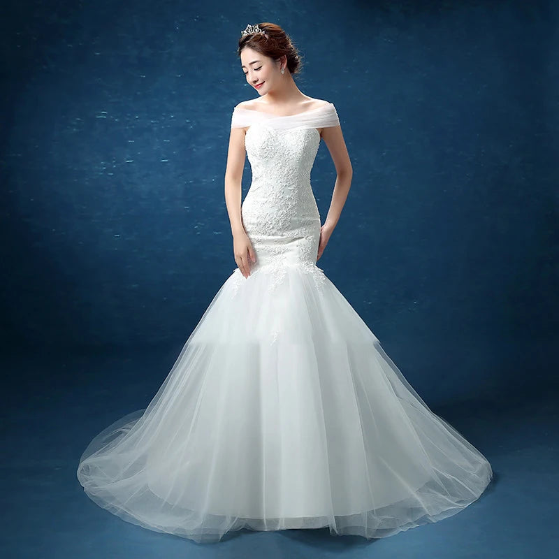 Wedding Dresses Illusion V-Neck Short Tulle Lace Embroidery Pearls